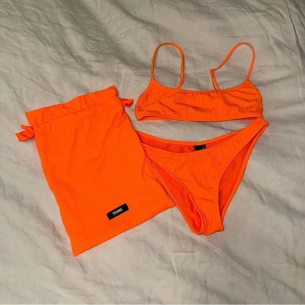 Triangl Nikita Coral Rib Bikini Set - size xs